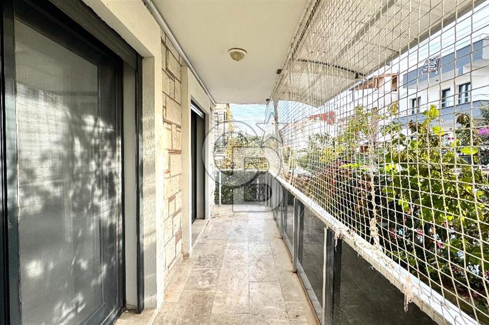 Urla Zeytinalanı’nda Deniz Manzaralı Kiralık 3+1