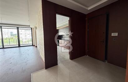 ALACAATLI'DA BUTİK BİR SİTEDE NET 186M2 4+1 SIFIR KİRALIK DAİRE