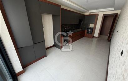ALACAATLI'DA BUTİK BİR SİTEDE NET 186M2 4+1 SIFIR KİRALIK DAİRE