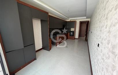 ALACAATLI'DA BUTİK BİR SİTEDE NET 186M2 4+1 SIFIR KİRALIK DAİRE