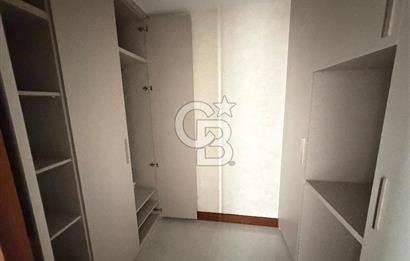 ALACAATLI'DA BUTİK BİR SİTEDE NET 186M2 4+1 SIFIR KİRALIK DAİRE