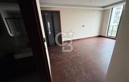 ALACAATLI'DA BUTİK BİR SİTEDE NET 186M2 4+1 SIFIR KİRALIK DAİRE