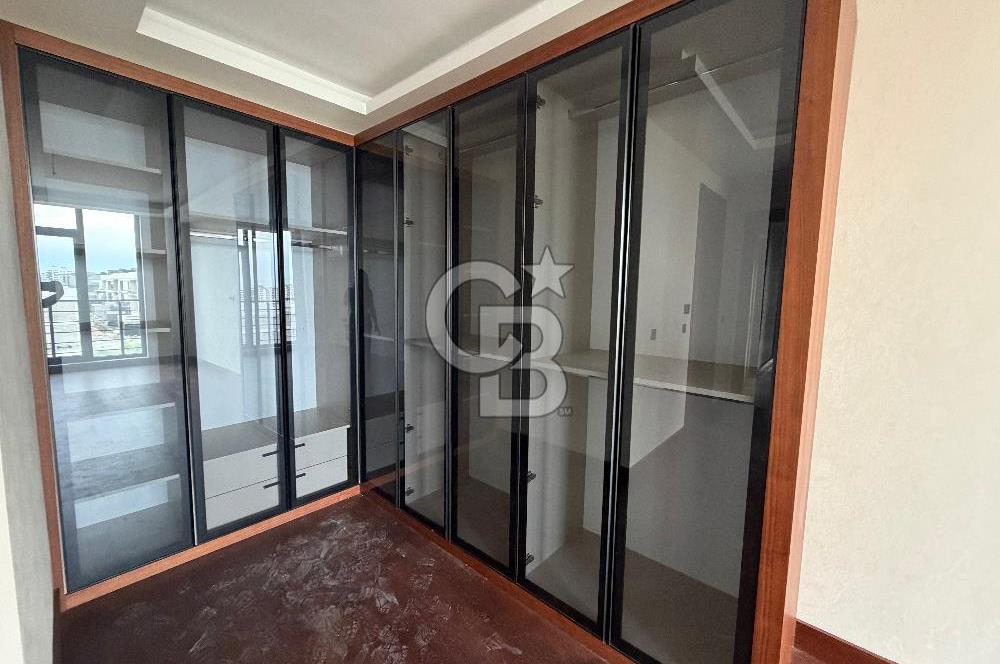 ALACAATLI'DA BUTİK BİR SİTEDE NET 186M2 4+1 SIFIR KİRALIK DAİRE
