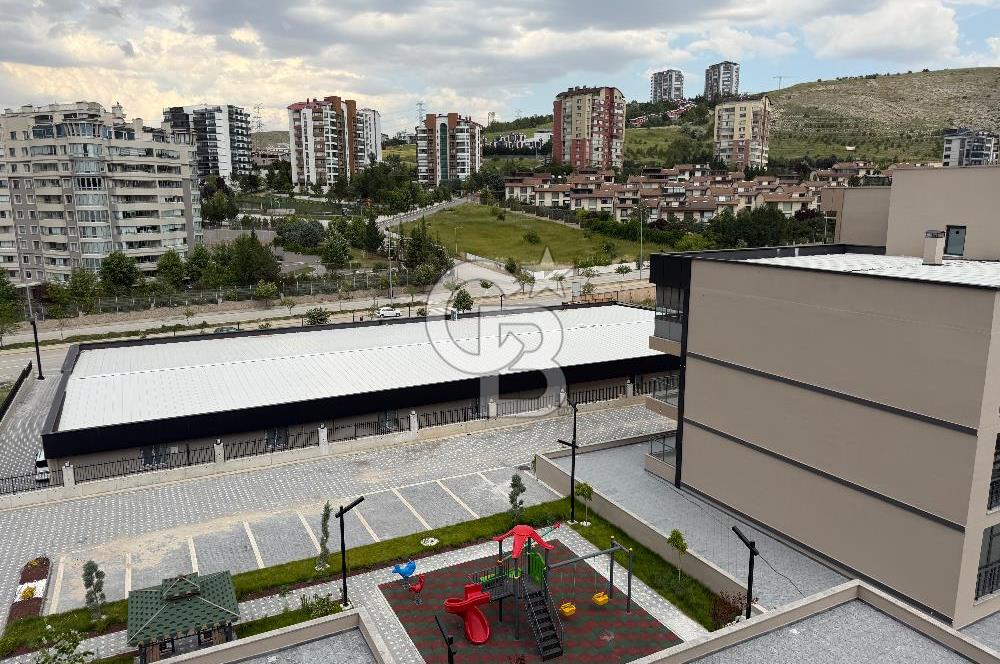 ALACAATLI'DA BUTİK BİR SİTEDE NET 186M2 4+1 SIFIR KİRALIK DAİRE
