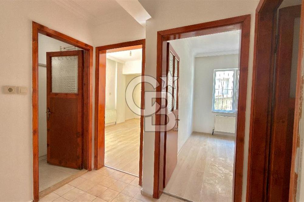 ESENLER MAH MERKEZİ KONUMDA İKİ BALKONLU KİRALIK 2+1 DAİRE