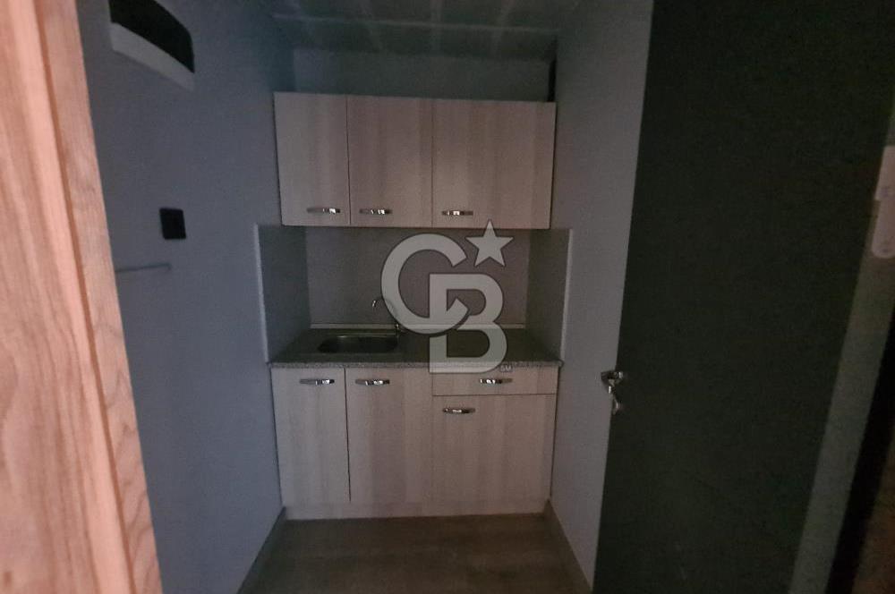 KIZILAY BALIKÇIOĞLU İŞ MERKEZİNDE 85 M2 9.KAT KİRALIK OFİS BÜRO