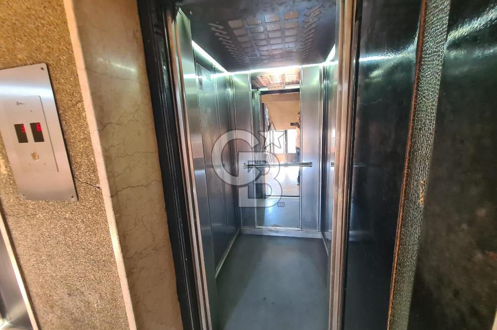 KIZILAY BALIKÇIOĞLU İŞ MERKEZİNDE 85 M2 9.KAT KİRALIK OFİS BÜRO
