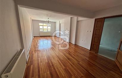Selahiye'de Merkezi Konumda Kiralık 2+1