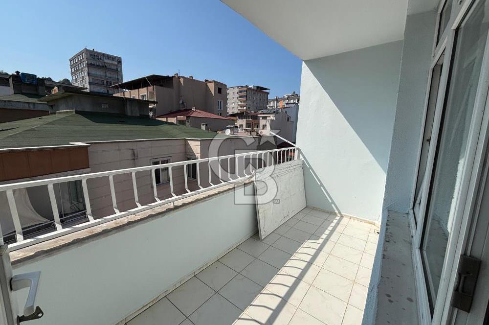 Selahiye'de Merkezi Konumda Kiralık 2+1
