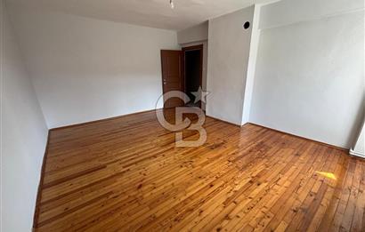 Selahiye'de Merkezi Konumda Kiralık 2+1