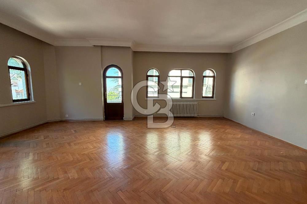 ÇANKAYA NENEHATUN CADDESİ ÜZERİNDE 140 M2 KİRALIK DAİRE