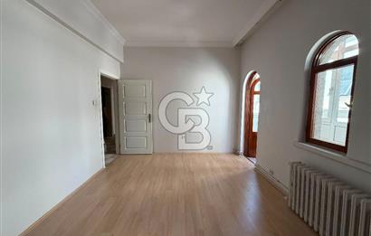 ÇANKAYA NENEHATUN CADDESİ ÜZERİNDE 140 M2 KİRALIK DAİRE