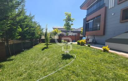 BAĞLICADA 5+1 LÜX YAPILI 300 M2 SATILIK VİLLA
