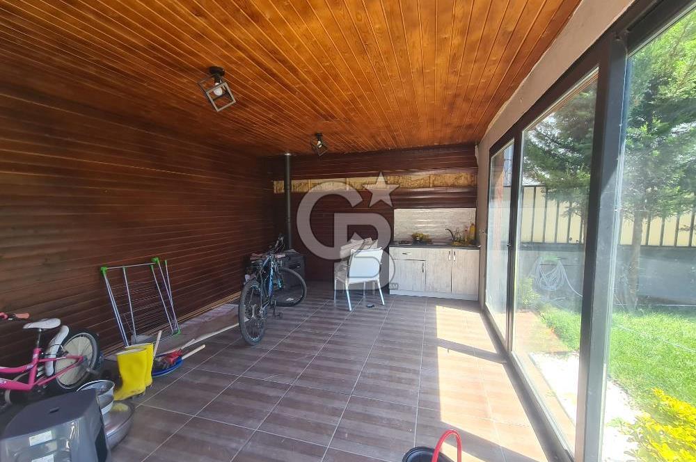 BAĞLICADA 5+1 LÜX YAPILI 300 M2 SATILIK VİLLA