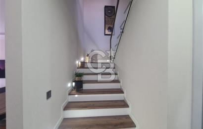 BAĞLICADA 5+1 LÜX YAPILI 300 M2 SATILIK VİLLA