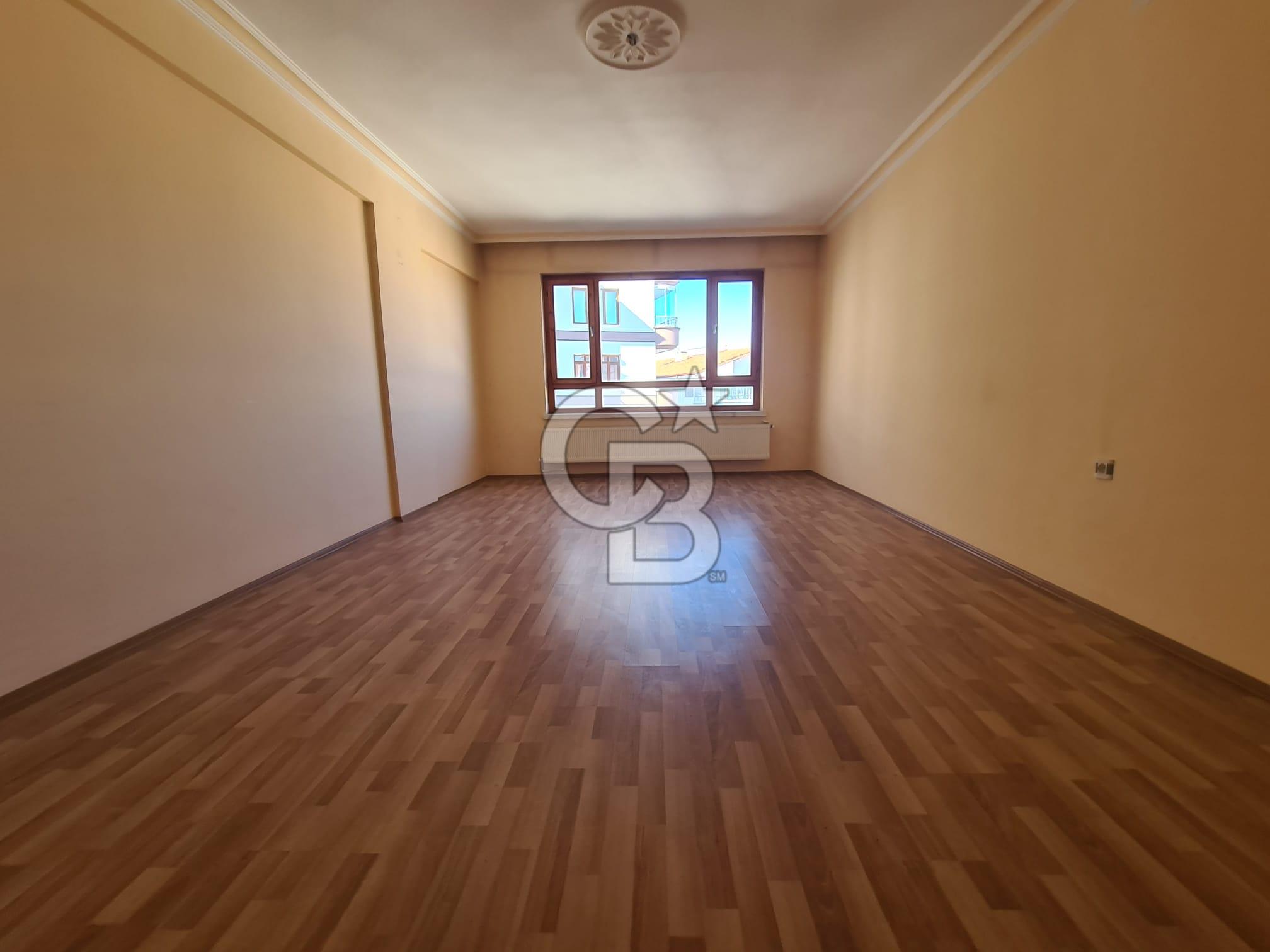 KUŞCAĞIZ MAH. ASANSÖRLÜ 3+1 125 M2 SATILIK KÖK TAPU DAİRE