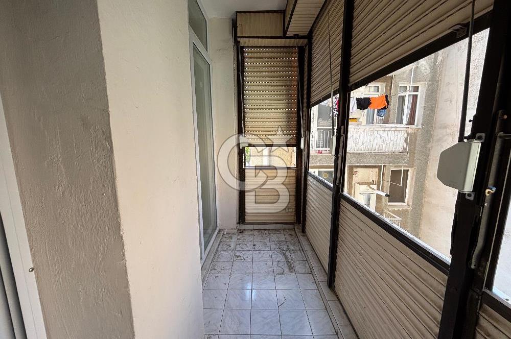 KARŞIYAKA İZBAN KARŞISI KİRALIK 3+1 DAİRE
