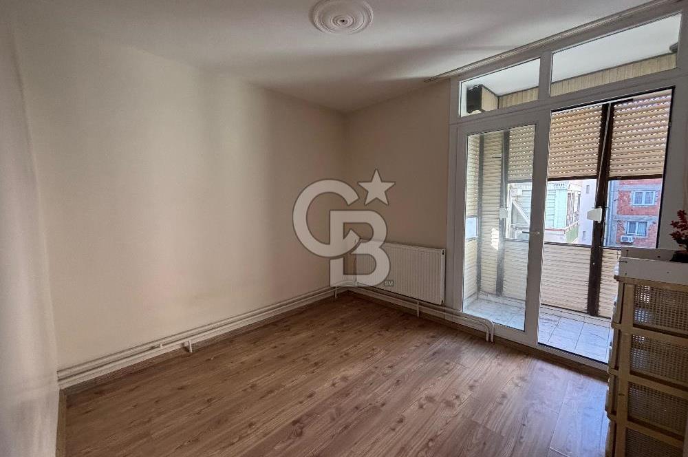 KARŞIYAKA İZBAN KARŞISI KİRALIK 3+1 DAİRE