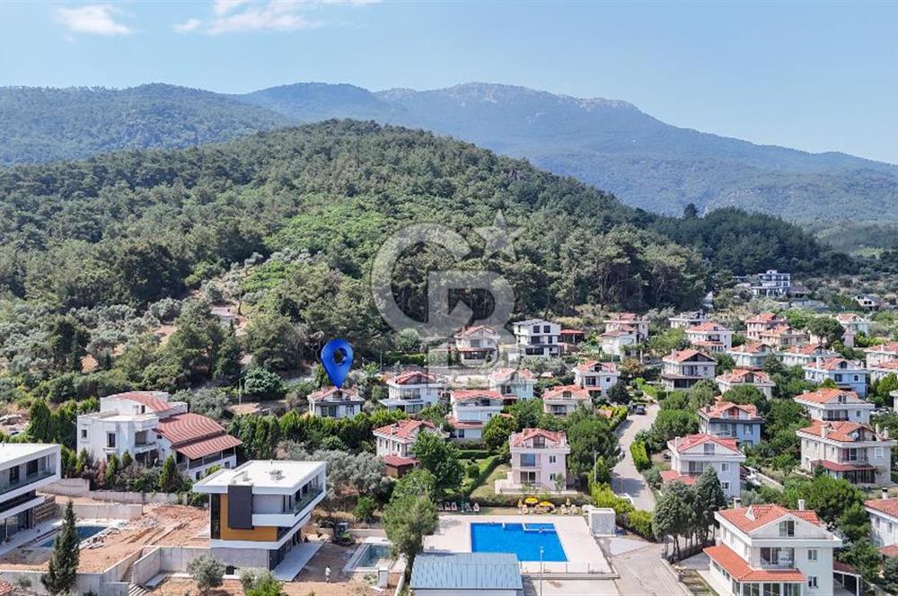 YAŞAMKENT SİTESİ'NDE | ORMANA KOMŞU | ÖZEL KONUMLU VİLLA 