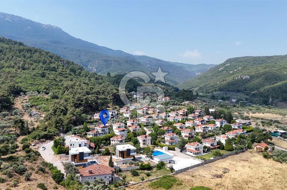 YAŞAMKENT SİTESİ'NDE | ORMANA KOMŞU | ÖZEL KONUMLU VİLLA 