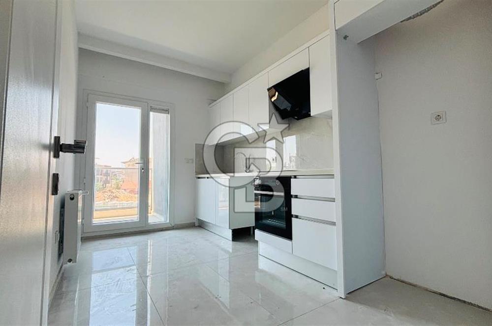 Çiğli Uğur Mumcu’da Ferah 2+1, Kapalı Mutfak 75 m² Net Daire