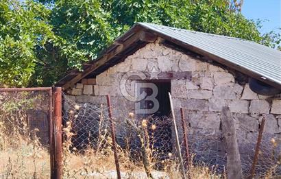 BERGAMA KOZAK YAYLASI AŞAĞICUMA I 459 m² 2 KAT İMARLI KÖŞE ARSA