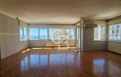 KADIKÖY CADDEBOSTAN DA 190 m² 4+1 GENİŞ SALONLU KİRALIK DAİRE