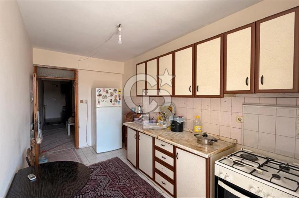 MERKEZİN TAM KALBİNDE ÇARŞIYA YÜRÜME MESAFESİNDE SATILIK DAİRE