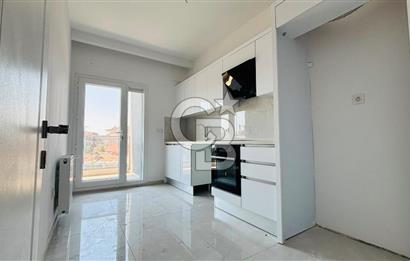 Çiğli Uğur Mumcu’da Ferah 2+1, Kapalı Mutfak 75 m² Net Daire
