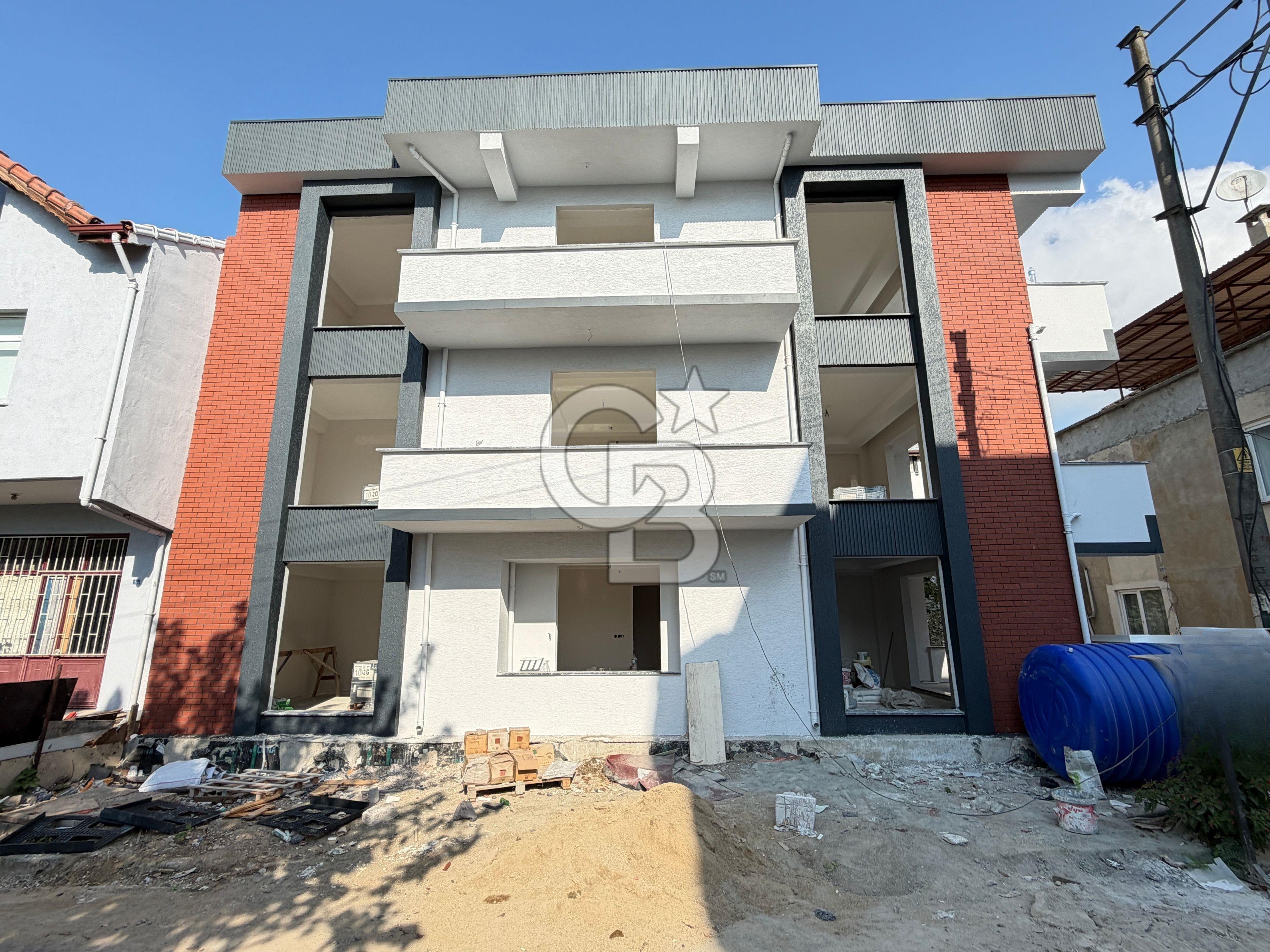 KARTEPE DUMLUPINAR MAHALLESİNDE SATILIK 3+1 GİRİŞ KAT DAİRE