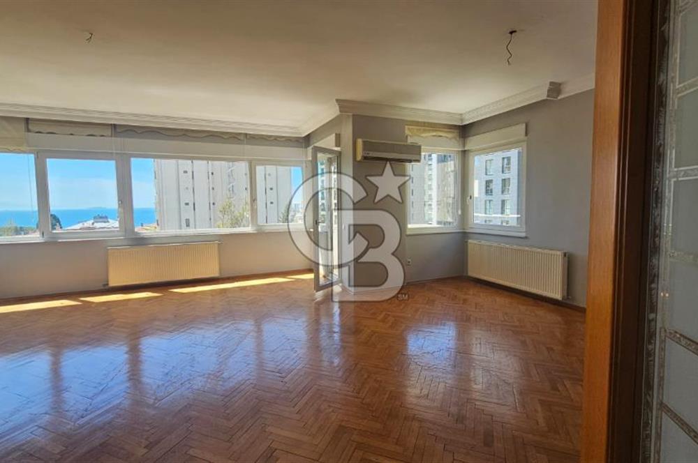 KADIKÖY CADDEBOSTAN DA 190 m² 4+1 GENİŞ SALONLU KİRALIK DAİRE