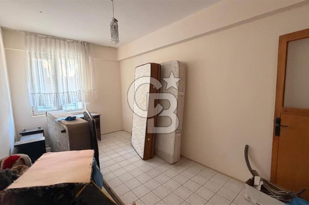 MERKEZİN TAM KALBİNDE ÇARŞIYA YÜRÜME MESAFESİNDE SATILIK DAİRE