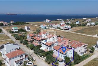 ÇANAKKALE ÇARDAK'TA,KÖPRÜ VE DENİZ MANZARALI TRİPLEKS SATILIK EV - 1 - 369098