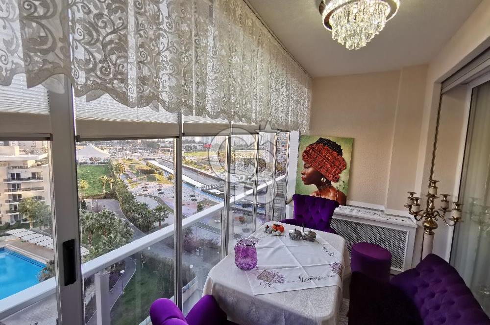 Karşıyaka Mavişehir Park Yaşam Satılık 2+1 Daire 8. Kat