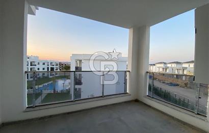 Manisa Karaalide havuzlu site içerisinde sıfır 1+1 daire