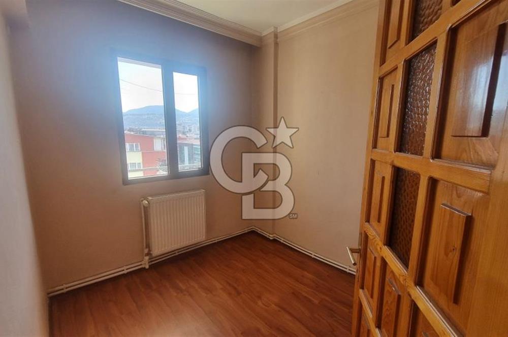 Gaziemir Irmak Mah. Site içerisinde Kiralık 3+1 daire