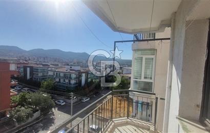 Gaziemir Irmak Mah. Site içerisinde Kiralık 3+1 daire