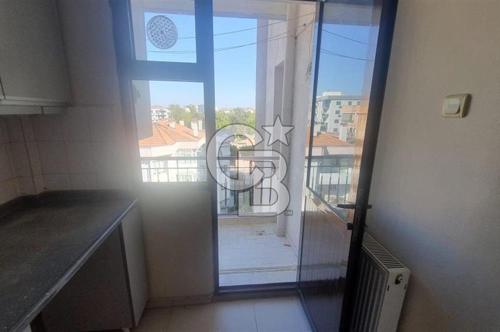 Gaziemir Irmak Mah. Site içerisinde Kiralık 3+1 daire