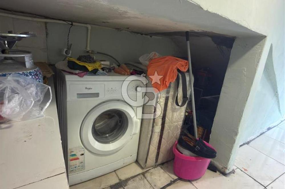 Alaçam Yenicami'de Satılık Dükkan