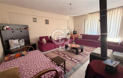 MERKEZİN TAM KALBİNDE ÇARŞIYA YÜRÜME MESAFESİNDE SATILIK DAİRE