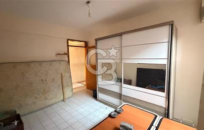 MERKEZİN TAM KALBİNDE ÇARŞIYA YÜRÜME MESAFESİNDE SATILIK DAİRE