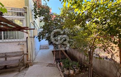 ŞEHRİN MERKEZİNDE DOĞAL YAŞAM Kadıköyde Teraslı 4+2 Müstakil Ev