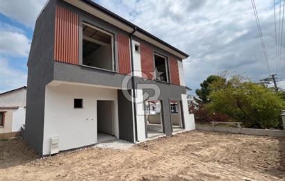İZMİT GÜNDOĞDU MAHALLESİNDE ULTRA LÜKS 5+1 SATILIK VİLLA