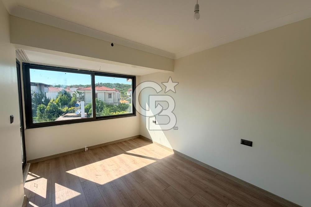 Ayvalık Çamlık Laka Mevkii 3+1 Sıfır Villa
