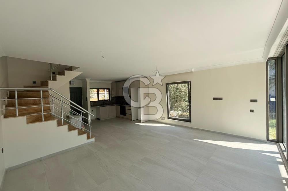 Ayvalık Çamlık Laka Mevkii 3+1 Sıfır Villa