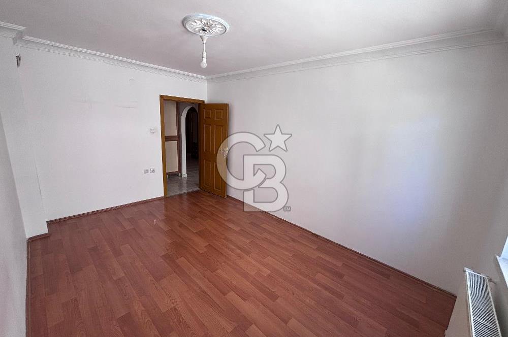 BADEMLİK MAHALLESİ'NDE TEMİZ, BAKIMLI VE BOŞ 3+1 SATILIK DAİRE