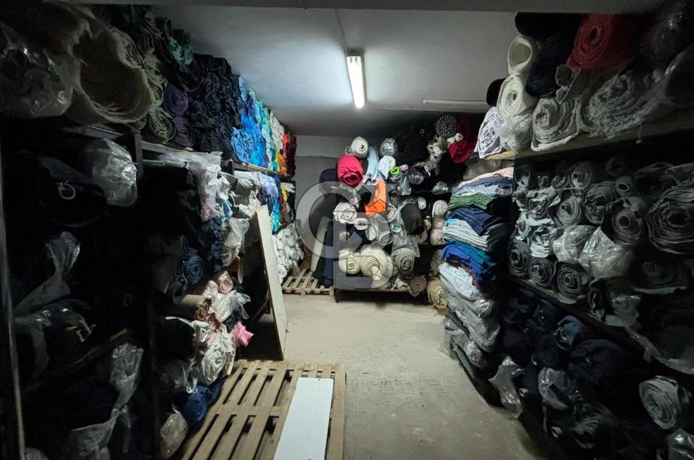 Bornova Yeşilova Nüans Rezidans'da 400m², Satılık 2 Cepheli Köşe Dükkan