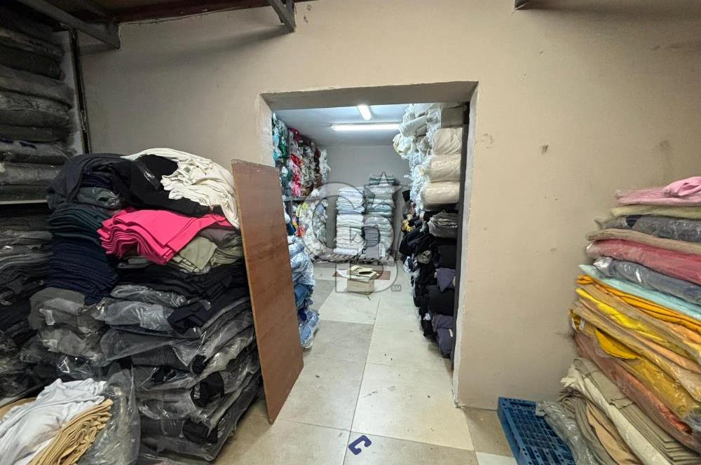 Bornova Yeşilova Nüans Rezidans'da 400m², Satılık 2 Cepheli Köşe Dükkan