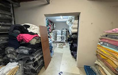 Bornova Yeşilova Nüans Rezidans'da 400m², Satılık 2 Cepheli Köşe Dükkan