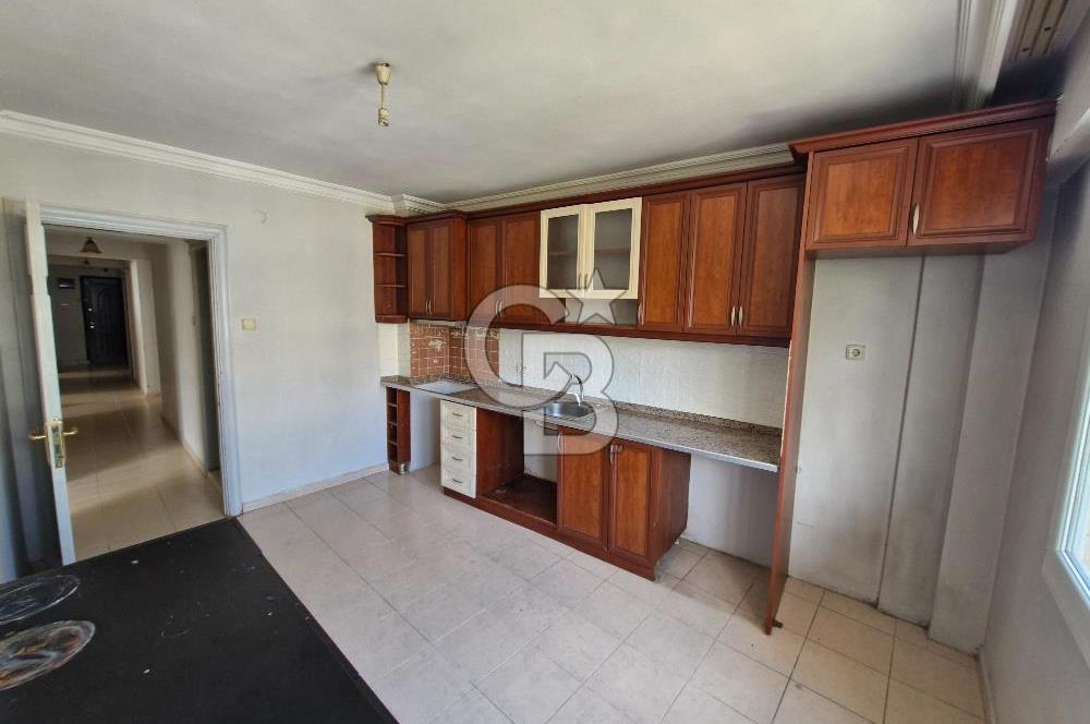 Gazemir anna cadde üstü kiralık iş yerine uygun konut